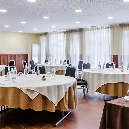 Konukevi Sarrazola House