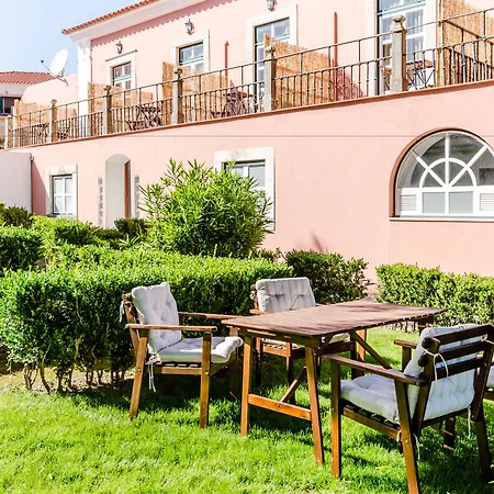 Konukevi Sarrazola House