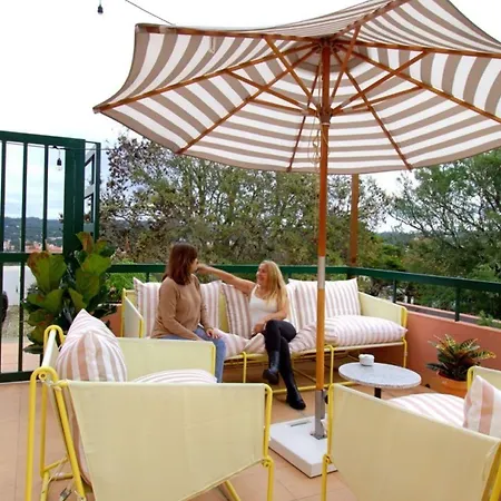 Sarrazola House Konukevi Colares