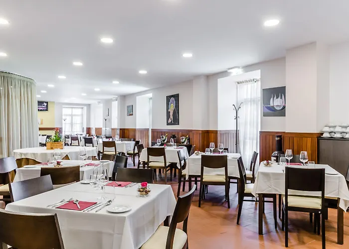 Sarrazola House Guest house Colares