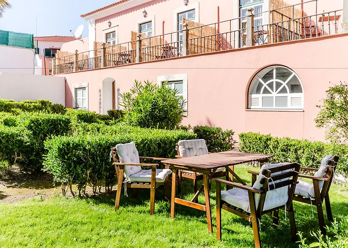 Guest house Sarrazola House