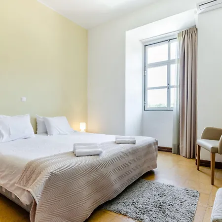 Sarrazola House 게스트하우스