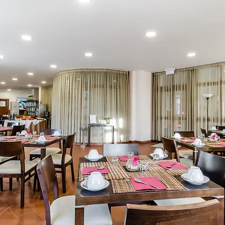 Sarrazola House 3* 콜라레스