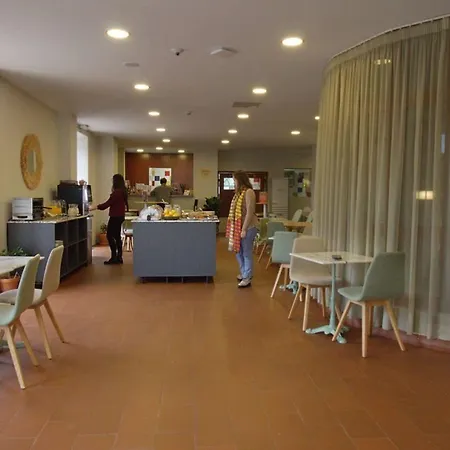 Sarrazola House 게스트하우스 콜라레스
