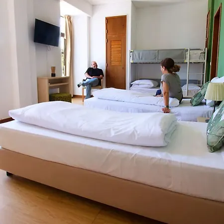 Sarrazola House 콜라레스