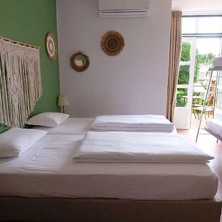 Sarrazola House 3* 콜라레스