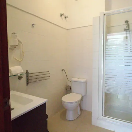 Sarrazola House 3* 콜라레스