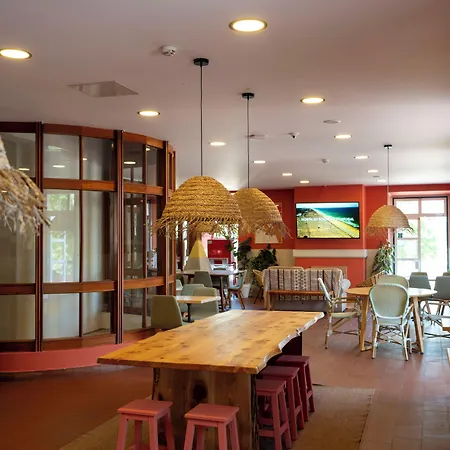Sarrazola House 게스트하우스 콜라레스