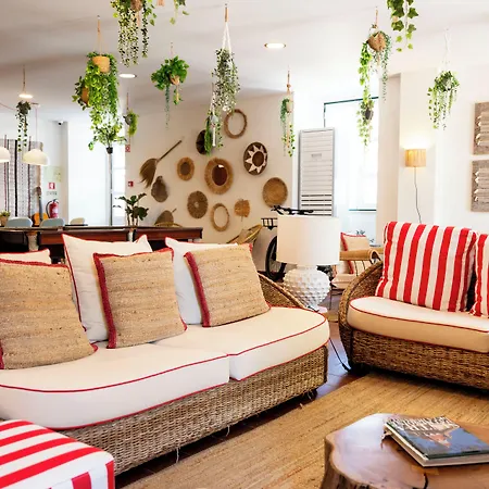 Sarrazola House Affittacamere Colares