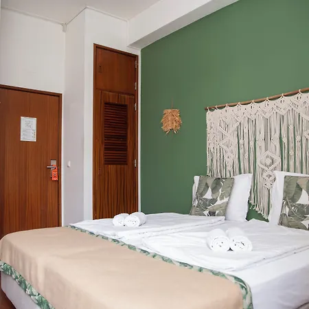 Sarrazola House 게스트하우스 3*