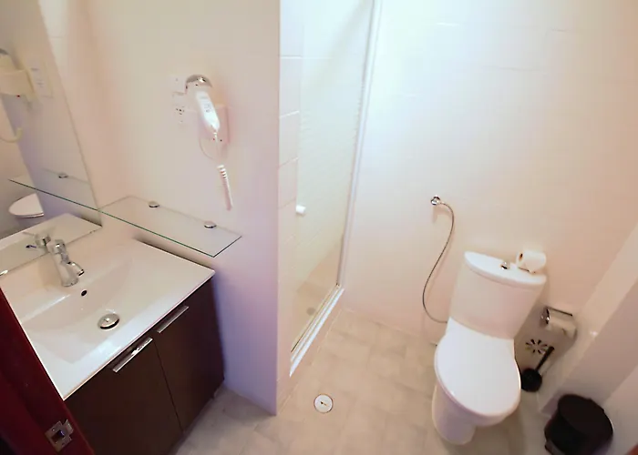 Sarrazola House 3* Colares