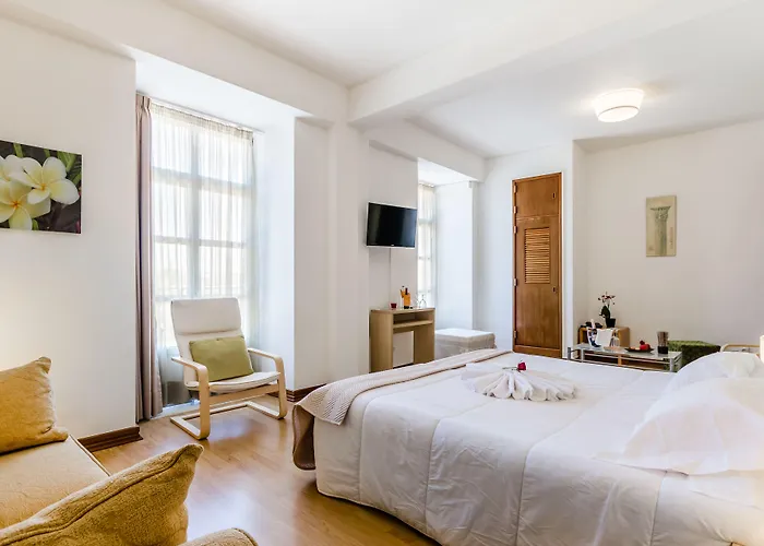 Sarrazola House Colares